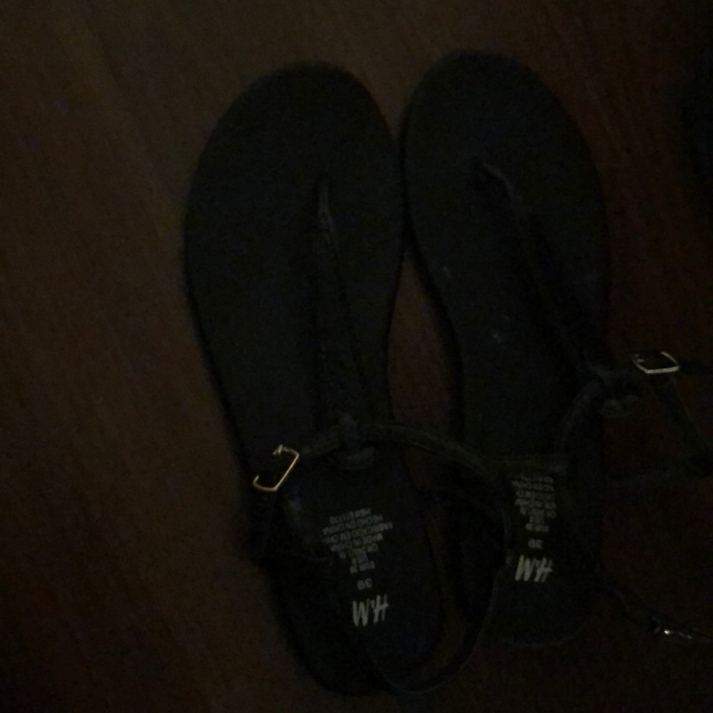 Black sandals